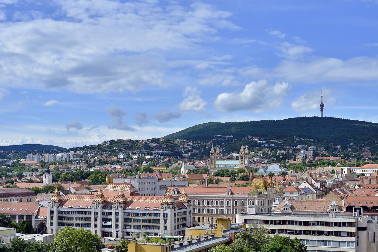 Panorama City Apartman Pecs Bagian luar foto